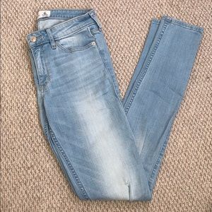 Abercrombie & Fitch Super Skinny Jeans || Size 4L